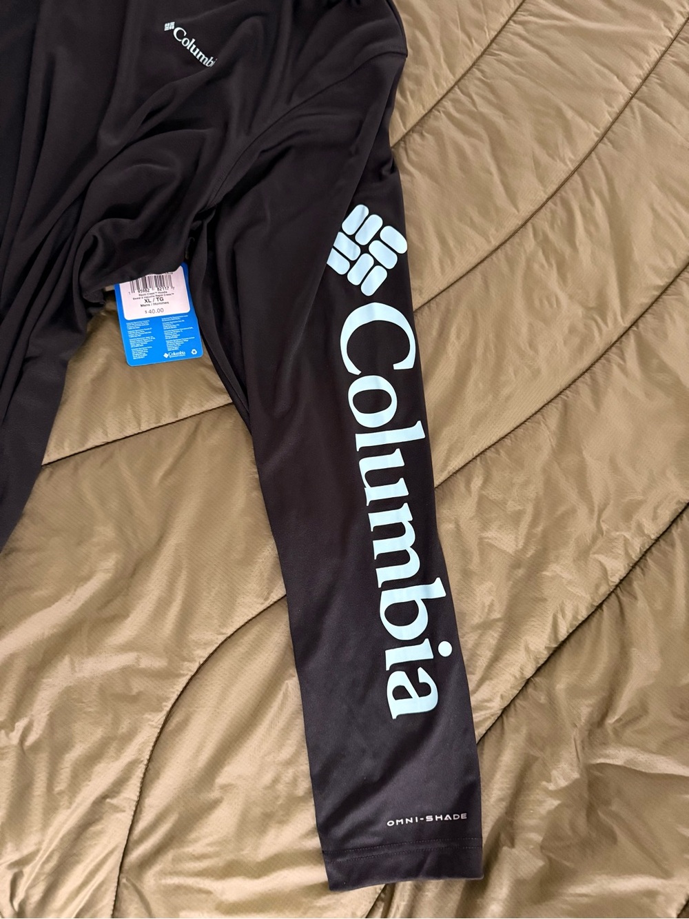 Columbia OmniShade “Rapid Creek” Black Long-Sleeve hooded Sun Shirt